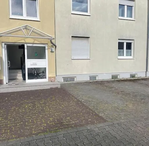 Paderborn, Naehe Lippesee & Scp-arena